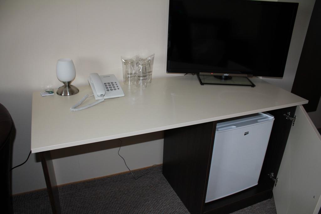 Hotel Feniks Pozarevac Room photo